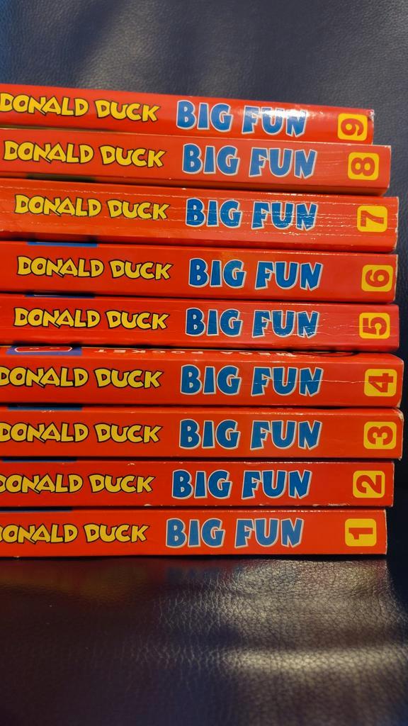 Donald Duck Big Fun XXL pockets 1 tm 9 compleet, Boeken, Stripboeken, Zo goed als nieuw, Complete serie of reeks, Ophalen of Verzenden