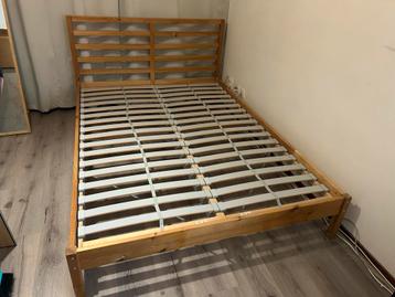 Ikea Tarva bedframe 140x200 + lattenbodems - afbeelding 1