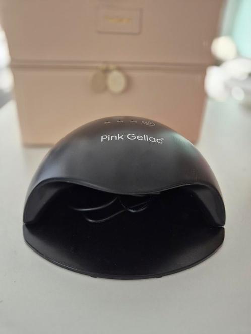 Pink Gellac LED lamp met kleine krasjes, Sieraden, Tassen en Uiterlijk, Uiterlijk | Cosmetica en Make-up, Gebruikt, Toebehoren