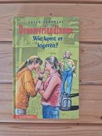 Droomvriendinnen Saunders - Wie komt er logeren?, Ophalen of Verzenden, Zo goed als nieuw, S. Saunders