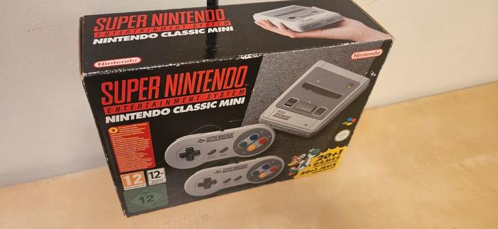 Nintendo Snes Classic Mini (boxed), Spelcomputers en Games, Spelcomputers | Nintendo Consoles | Accessoires, Zo goed als nieuw