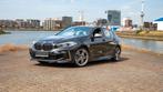 BMW 1-Serie M135i 306pk Aut Xdrive 2020 Zwart, Auto's, 1998 cc, Zwart, 4 cilinders, Leder en Stof