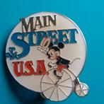 Disney Main Street USA Pin - Mickey Mouse, Ophalen of Verzenden, Gebruikt, Figuurtje, Speldje of Pin