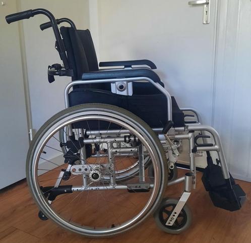 Rolstoel Merk: Excel 200 G5 ( 18 kg ), Diversen, Rolstoelen, Zo goed als nieuw, Handbewogen rolstoel, Inklapbaar, Ophalen
