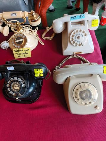 Oude telefoons opruiming  beschikbaar voor biedingen