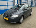 Volkswagen Fox 1.2 40KW 2008 Grijs, Auto's, Voorwielaandrijving, 54 pk, 969 kg, 4 stoelen