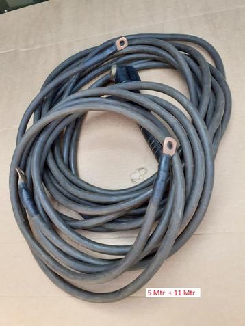 Een set laskabels 5 Mtr en 11 Mtr . beschikbaar voor biedingen