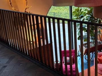 Balustrade beschikbaar voor biedingen