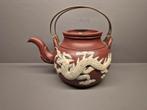 Aardewerk draken theepot, Antiek en Kunst, Antiek | Keramiek en Aardewerk, Ophalen of Verzenden