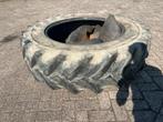 Goodyear + Vredestein 16.9R38 gebruikte banden, Ophalen