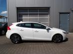 Volvo V40 2.0 T2 Nordic+|Cruise|Dak|Navi|BT|LED|CAM|PDC|Leer, Voorwielaandrijving, 65 €/maand, Gebruikt, 4 cilinders