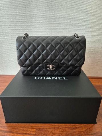 Chanel jumbo classic lamskin flapbag  beschikbaar voor biedingen