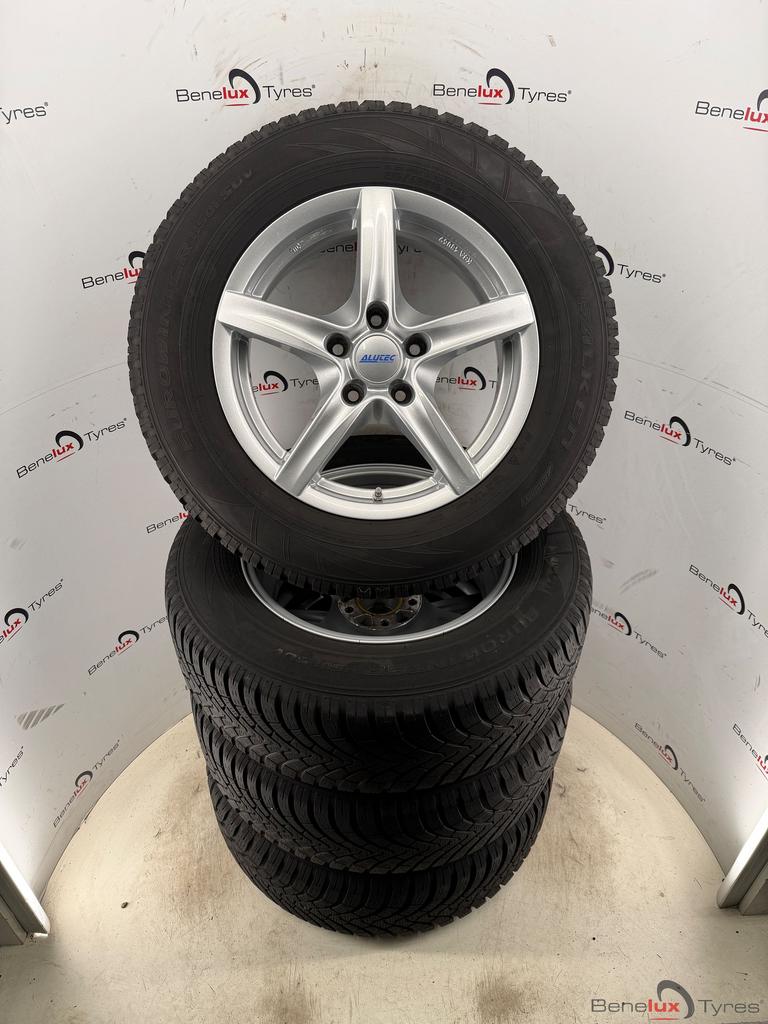 Renault Arkana Captur Fluence Kadjar Kangoo Megane Laguna, Auto-onderdelen, Banden en Velgen, -, Banden en Velgen, Gebruikt, 215 mm