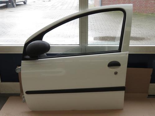 Portier / deur links voor Peugeot 107 KWD wit, Auto diversen, Overige Auto diversen, Ophalen