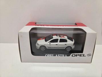 Schuco Opel Astra G "Feyenoord" 1:43 beschikbaar voor biedingen