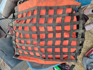 Hooi zak oranje beschikbaar voor biedingen