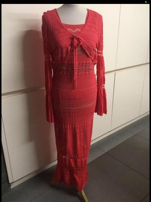 Twinset Milano maxijurk met bolero maat 36/38, Kleding | Dames, Jurken, Zo goed als nieuw, Maat 38/40 (M), Rood, Onder de knie