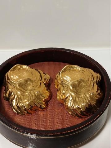 Vintage Yves Saint Laurent klip oorbellen  beschikbaar voor biedingen