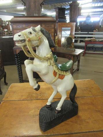 Oer 11319 vintage houten steigerend paard beschikbaar voor biedingen