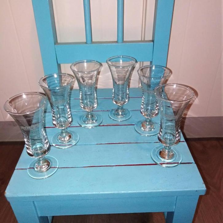 Hoppe jeneverglaasjes 6 stuks, Verzamelen, Glas en Borrelglaasjes, Gebruikt, Borrel- of Shotglas, Ophalen