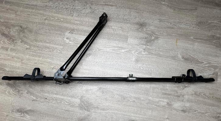 Thule 559 fietsendrager voor dakdragerrail, Auto diversen, Fietsendragers, Zo goed als nieuw, Dakdrager, 1 fiets, Ophalen