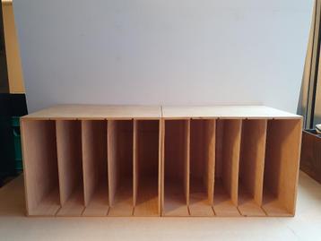 2 mooie opbergboxen in hout voor vinylplaten LP's beschikbaar voor biedingen