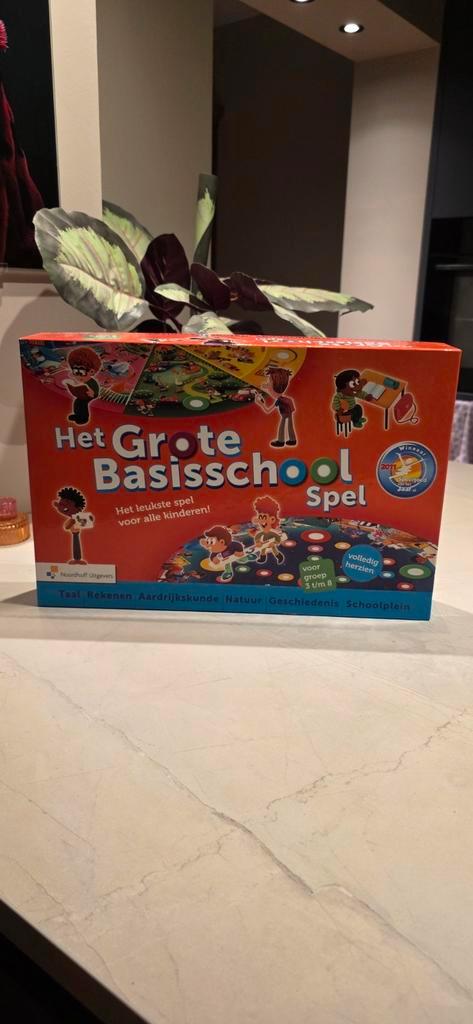 !! Spel "Het Grote Basisschool Spel" !!, Hobby en Vrije tijd, Gezelschapsspellen | Bordspellen, Zo goed als nieuw, Een of twee spelers