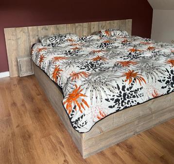 Bedden steigerhout. Uw bed op maat/model gemaakt NIEUW beschikbaar voor biedingen
