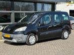 Peugeot Partner Tepee 1.6 XT Trekhaak NAP APK !, Voorwielaandrijving, Stof, Zwart, 4 cilinders