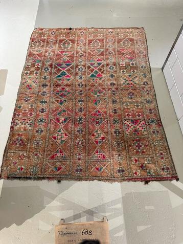 Vintage marrokaans vloerkleed uit Marrakech beschikbaar voor biedingen