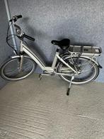 Vogue city elektrische fiets 3 mnd garantie op accu, Fietsen en Brommers, Fietsen | Dames | Damesfietsen, Ophalen