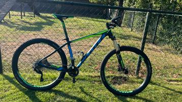 Scott Scale 720 plus (size M) beschikbaar voor biedingen