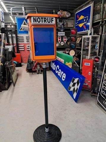 Notruf kastje Noodoproep kastje kan op een zuil geplaatst. beschikbaar voor biedingen