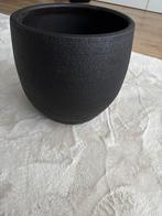 Zwarte Bloempot / Plantenpot - Binnen, Tuin en Terras, Bloempotten, Gebruikt, Rond, Binnen, Minder dan 40 cm