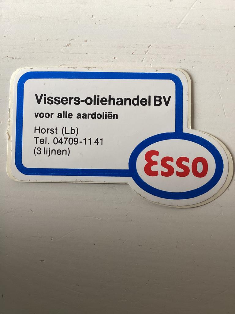 Sticker Vissers Oliehandel BV in Horst (ESSO), Verzamelen, Verzenden, Zo goed als nieuw