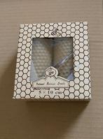 2 natuurlijke Bijenwas kaarsen, 5 x 10 cm., nieuw in doosje, Overige materialen, Beige, Nieuw, Ophalen of Verzenden