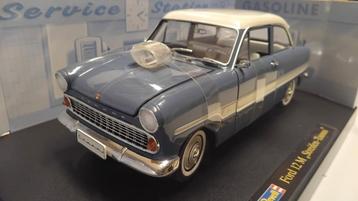 Ford 12M Taunus blauw of rood Revell metal 1:18 KRD beschikbaar voor biedingen