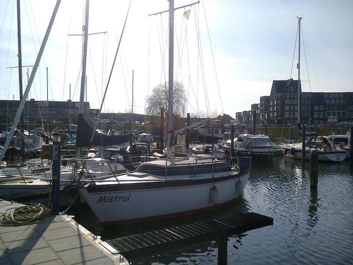 Dufour 2800 - ruime kajuit zeilboot (opknapper), Watersport en Boten, Kajuitzeilboten en Zeiljachten, Gebruikt, Tourjacht of Cruiser