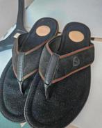Gucci 42.5, Ophalen of Verzenden, Zo goed als nieuw
