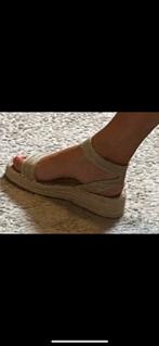 Nieuwe sandalen maat 39 ecru, Ophalen of Verzenden, Nieuw, Beige, Sandalen of Muiltjes