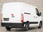 Renault Master T35 2.3 dCi 135 L1H1 Comfort |CRUISE|NAVI|PDC, Voorwielaandrijving, Gebruikt, 4 cilinders, Renault