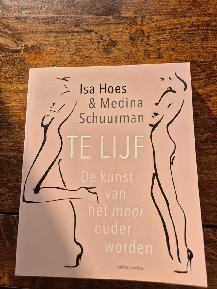 Isa Hoes - Te lijf, Boeken, Mode, Zo goed als nieuw, Mode algemeen, Ophalen of Verzenden