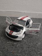 Peugeot 207 modelauto, Hobby en Vrije tijd, Modelauto's | 1:24, Zo goed als nieuw, Ophalen