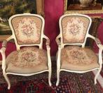 2 Brocante stoelen antiek hout crème met beige stof,, Ophalen of Verzenden
