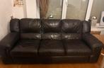 Leather sofa for Sale, Huis en Inrichting, Banken | Bankstellen, Ophalen, Driepersoons, 75 tot 100 cm, Zo goed als nieuw