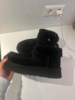 Ugg zwart 42, UGG, Zwart, Snowboots, Ophalen of Verzenden