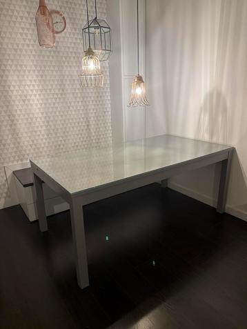 Gratis Tafel 175cm - 4 Hoog met Lift beschikbaar voor biedingen