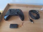 Xbox one controller met origineel accu en lader, Ophalen of Verzenden, Zo goed als nieuw, Controller, Xbox One
