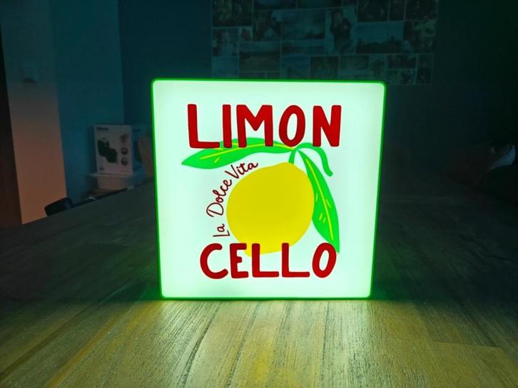 Limoncello lamp inclusief dimmende LED-strip, Huis en Inrichting, Lampen | Losse lampen, Nieuw, Led-lamp, Minder dan 30 watt, Overige fittingen