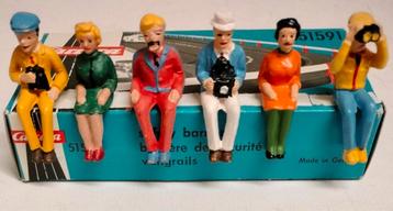 Carrera tribunefiguren publiek voor racebaan scenery 6 stuks beschikbaar voor biedingen